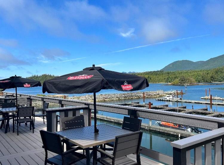 Island West Resort-Motel Ucluelet Dış mekan fotoğraf