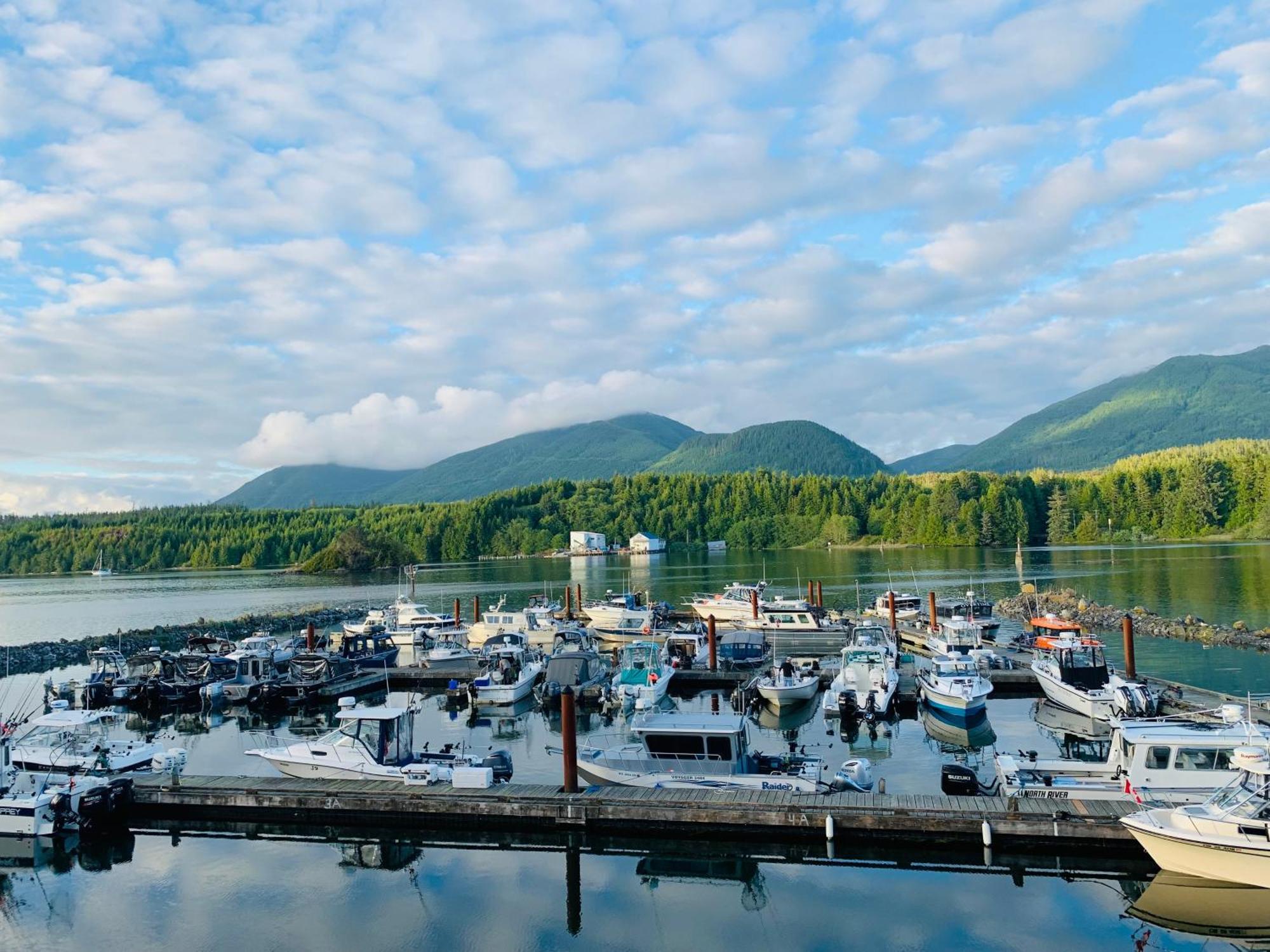 Island West Resort-Motel Ucluelet Dış mekan fotoğraf