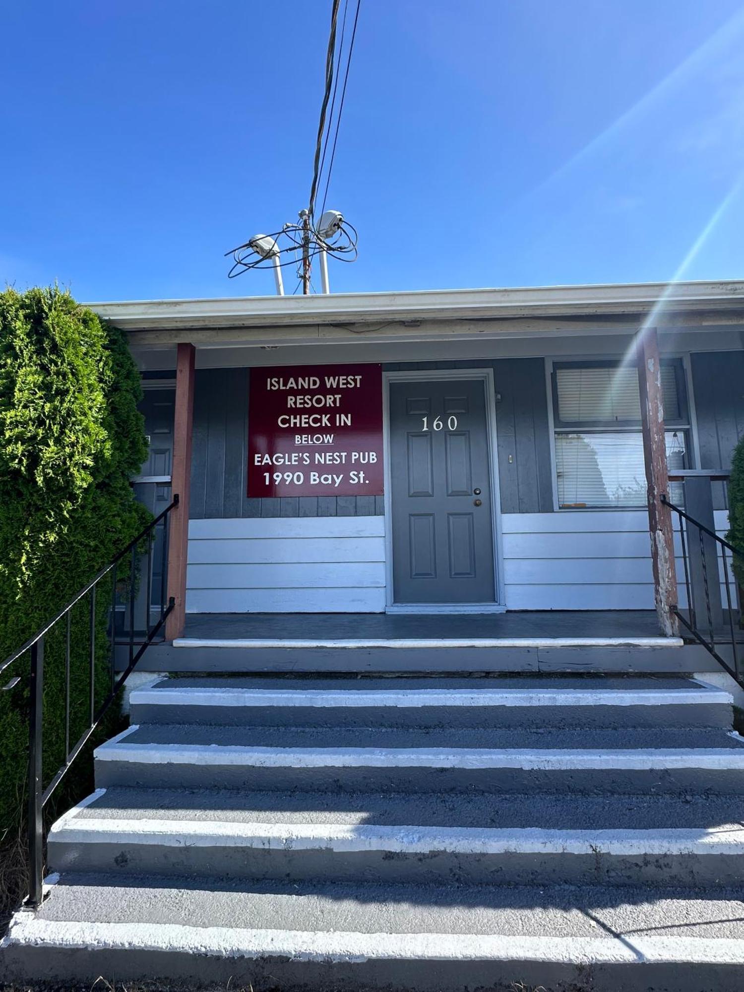 Island West Resort-Motel Ucluelet Dış mekan fotoğraf
